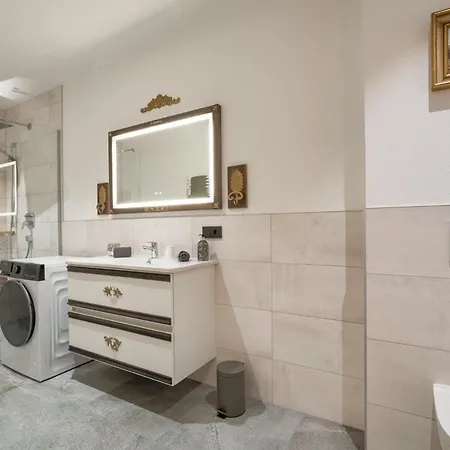 Bennis Dahuam Apartment *